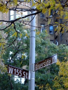 56674-2011-10-30aphdsignage-12